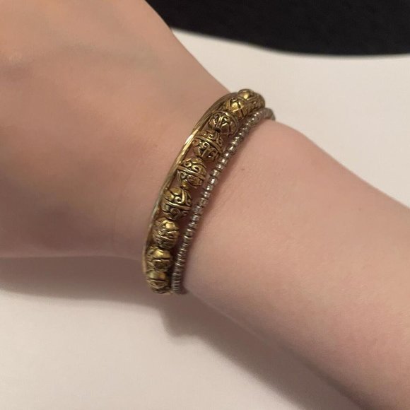 Women’s Gold Tone Stretchy Spiral Costume Beaded Bracelet - Picture 6 of 7